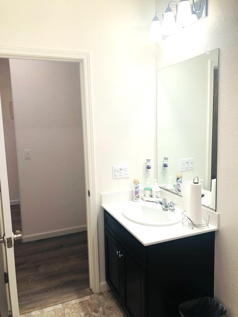 Detail Gallery Image 16 of 24 For 1630 Red Ribbons Ln, Manteca,  CA 95337 - 4 Beds | 2 Baths