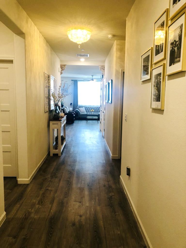Detail Gallery Image 4 of 24 For 1630 Red Ribbons Ln, Manteca,  CA 95337 - 4 Beds | 2 Baths