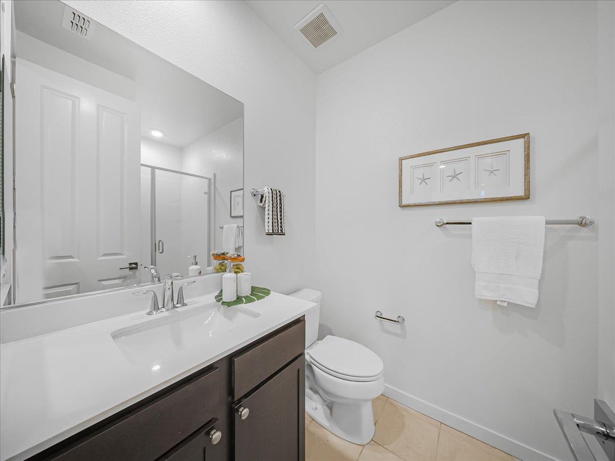 Detail Gallery Image 26 of 73 For 813 Galt Ter #3,  Sunnyvale,  CA 94085 - 3 Beds | 3/1 Baths