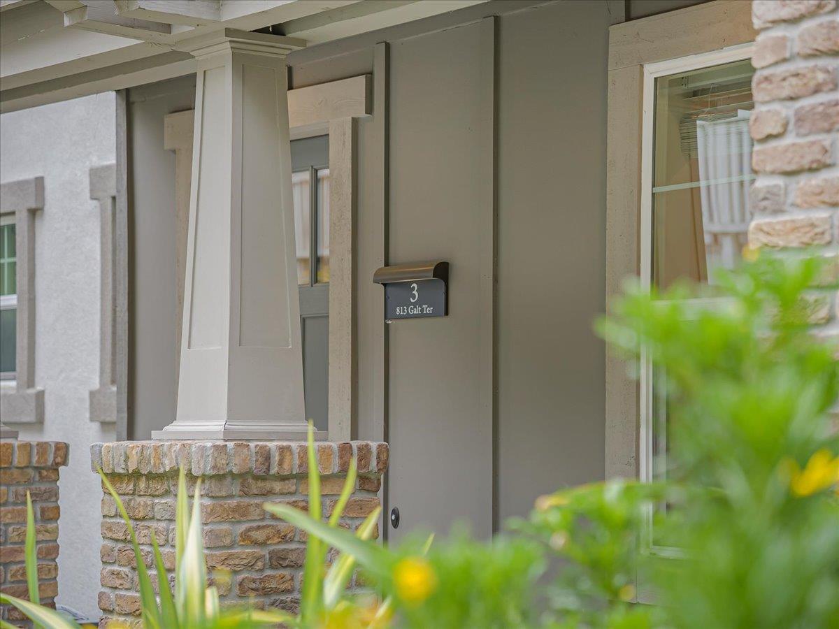 Detail Gallery Image 3 of 73 For 813 Galt Ter #3,  Sunnyvale,  CA 94085 - 3 Beds | 3/1 Baths