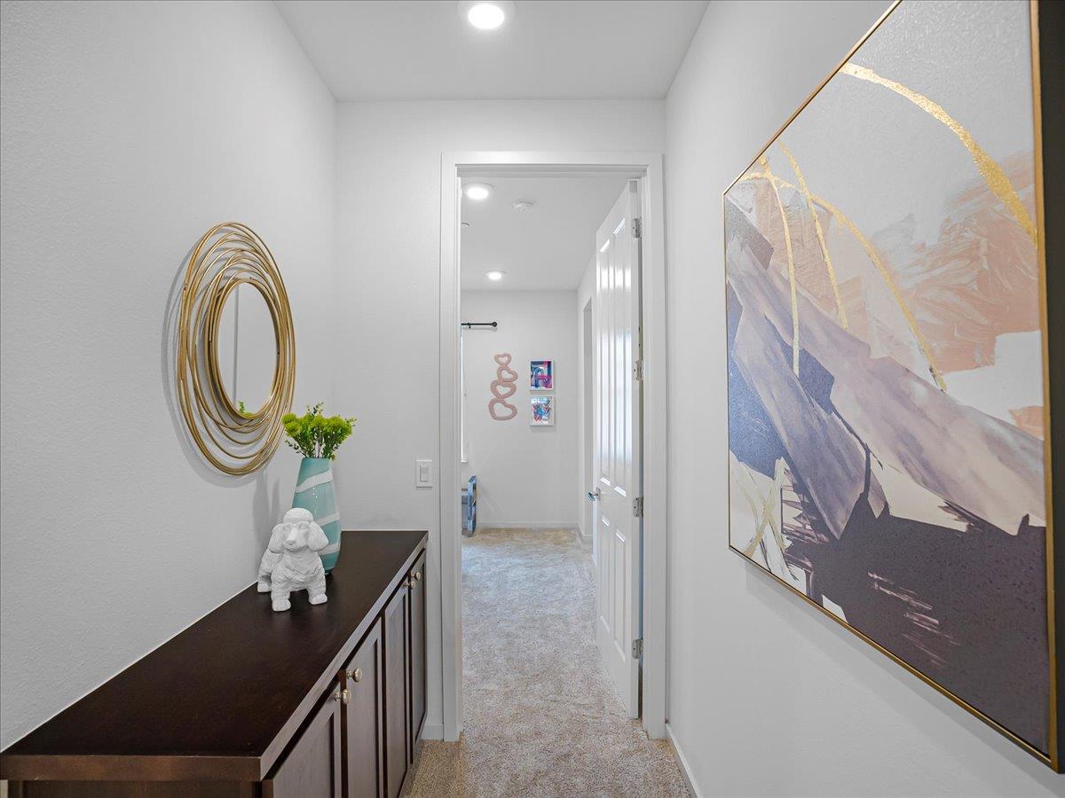 Detail Gallery Image 33 of 73 For 813 Galt Ter #3,  Sunnyvale,  CA 94085 - 3 Beds | 3/1 Baths