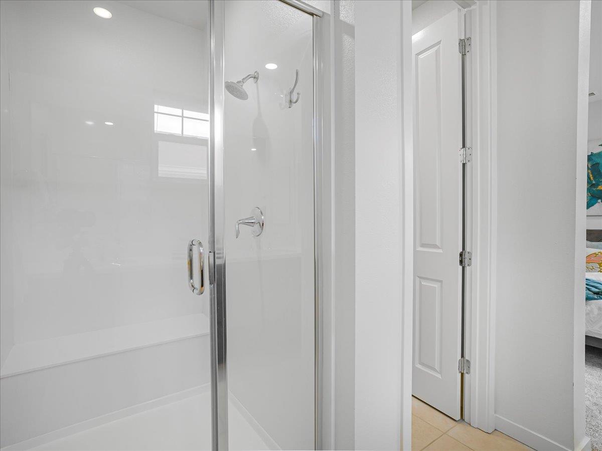 Detail Gallery Image 40 of 73 For 813 Galt Ter #3,  Sunnyvale,  CA 94085 - 3 Beds | 3/1 Baths