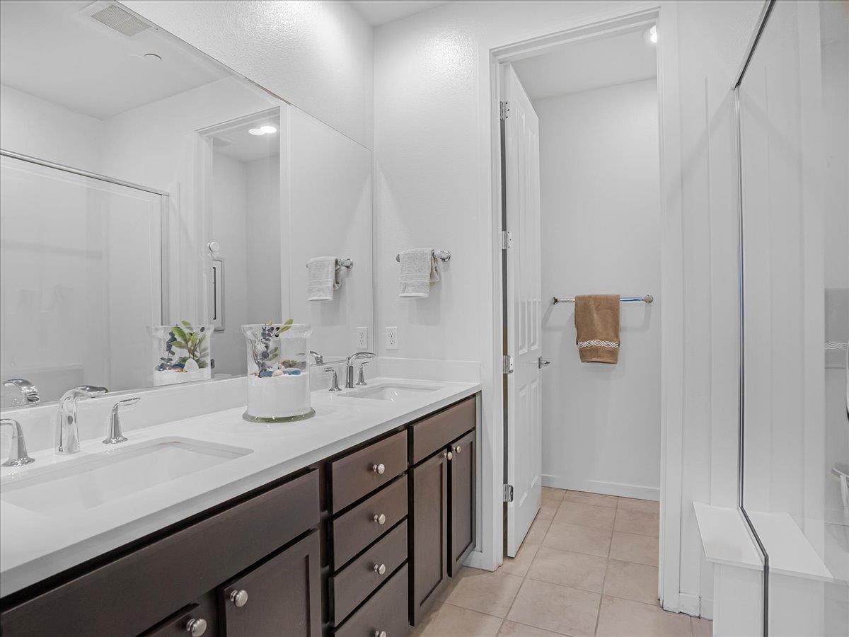 Detail Gallery Image 47 of 73 For 813 Galt Ter #3,  Sunnyvale,  CA 94085 - 3 Beds | 3/1 Baths