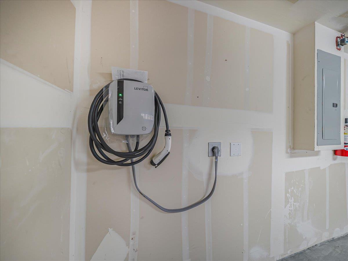 Detail Gallery Image 58 of 73 For 813 Galt Ter #3,  Sunnyvale,  CA 94085 - 3 Beds | 3/1 Baths