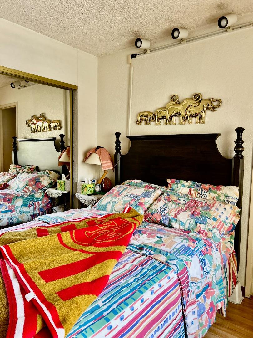 Detail Gallery Image 27 of 35 For 2071 Sunset View Pl, San Jose,  CA 95116 - 4 Beds | 2/1 Baths