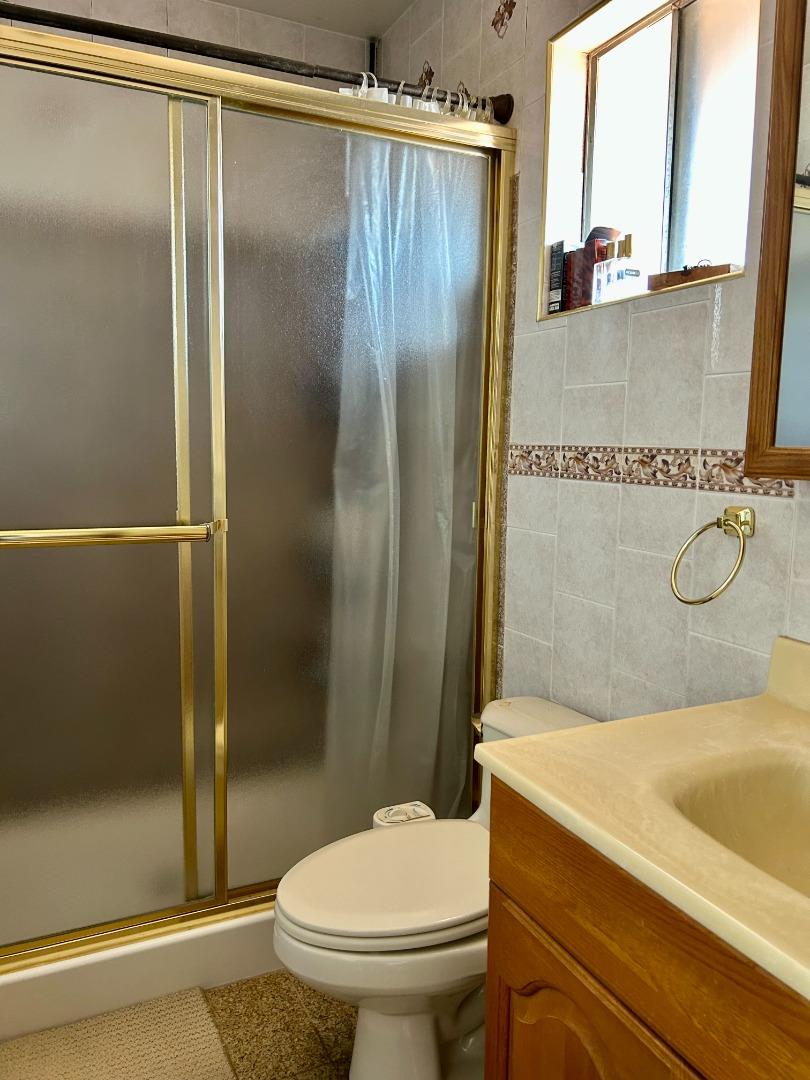Detail Gallery Image 29 of 35 For 2071 Sunset View Pl, San Jose,  CA 95116 - 4 Beds | 2/1 Baths