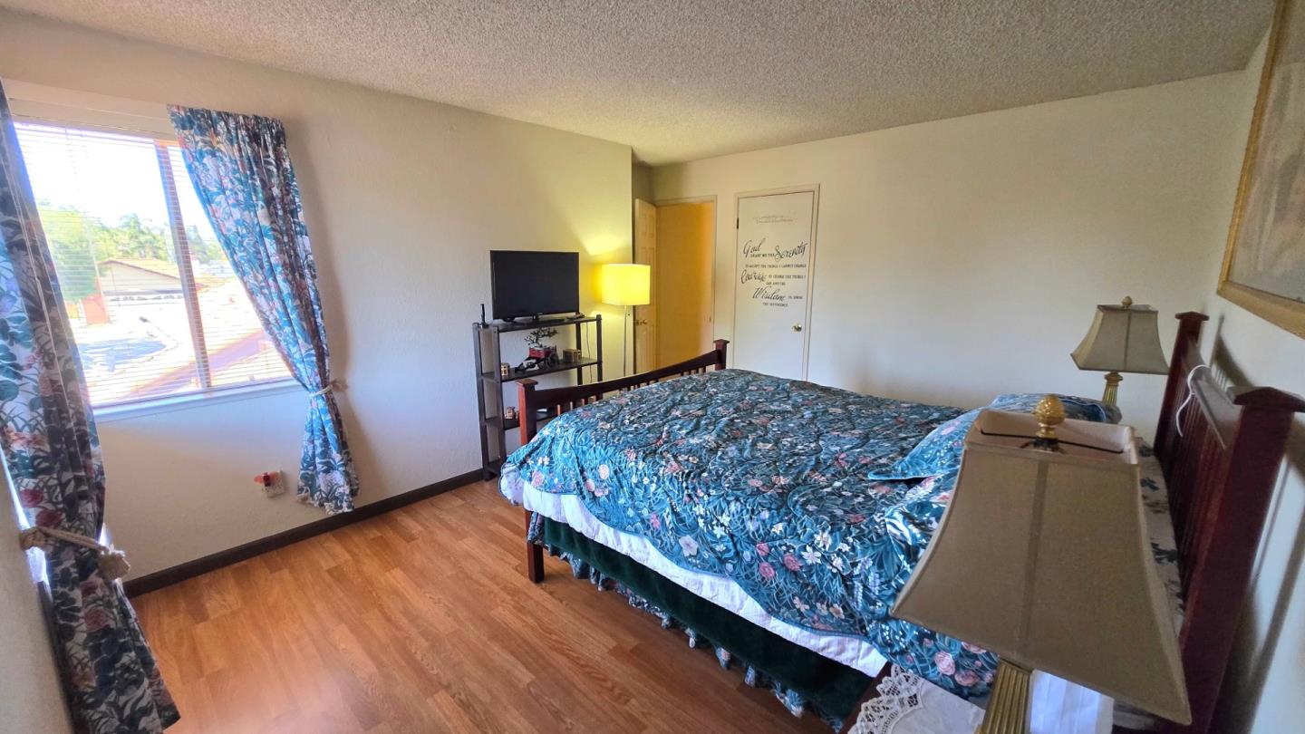 Detail Gallery Image 37 of 63 For 2071 Sunset View Pl, San Jose,  CA 95116 - 4 Beds | 2/1 Baths