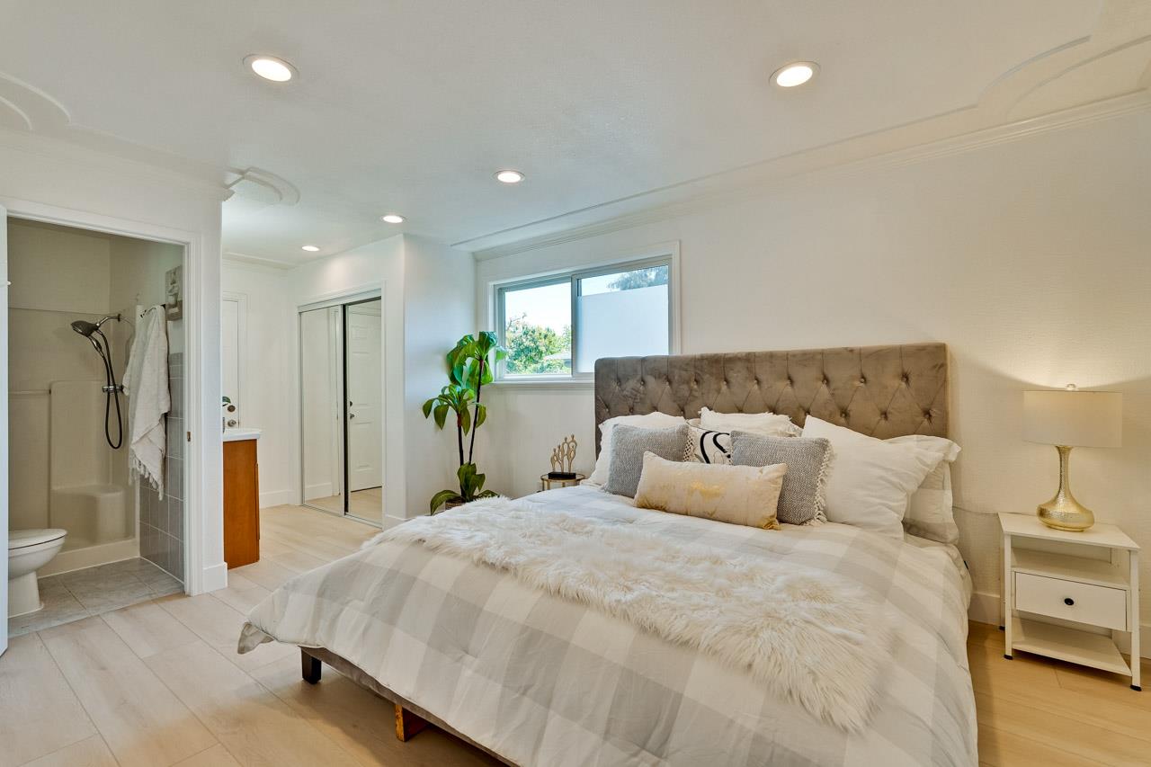Detail Gallery Image 27 of 52 For 764 4th Ave, Redwood City,  CA 94063 - 5 Beds | 3 Baths