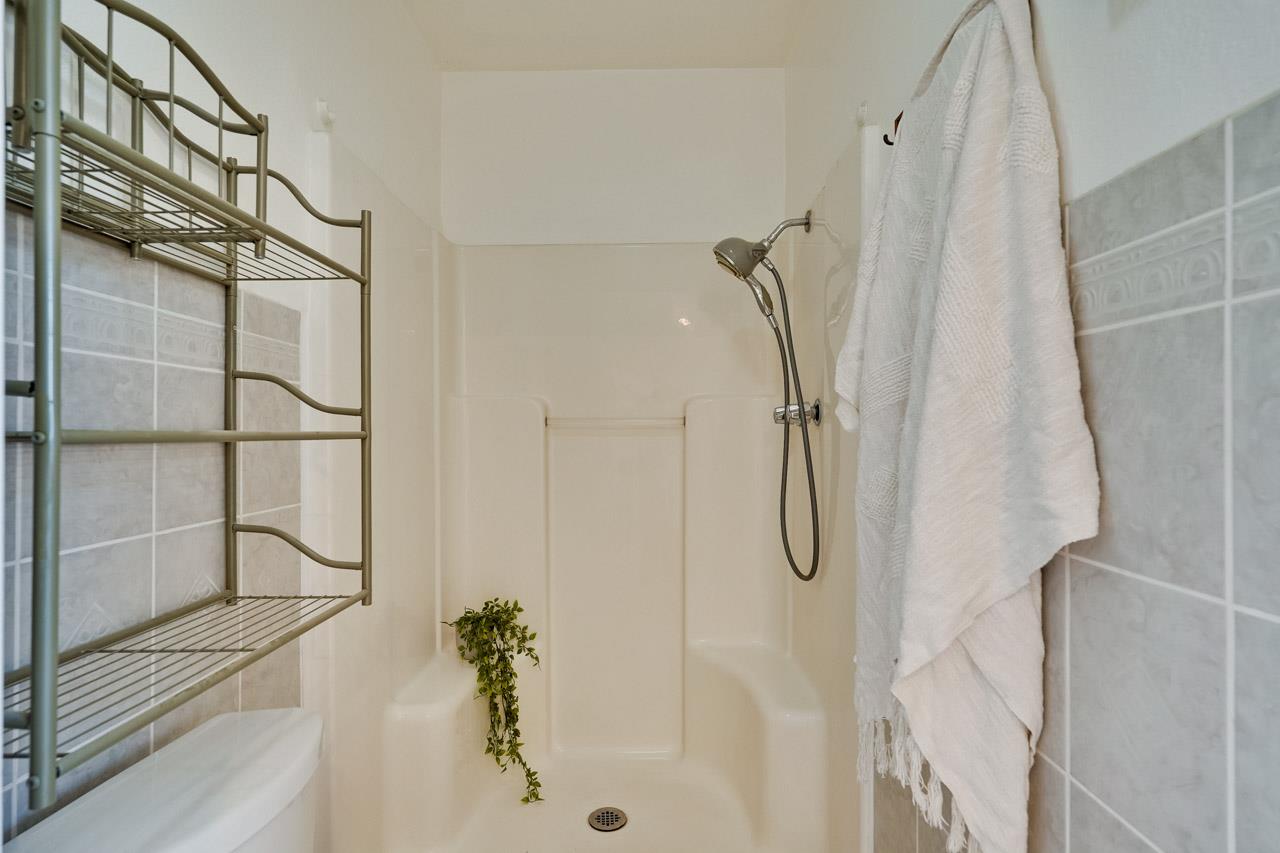 Detail Gallery Image 32 of 52 For 764 4th Ave, Redwood City,  CA 94063 - 5 Beds | 3 Baths