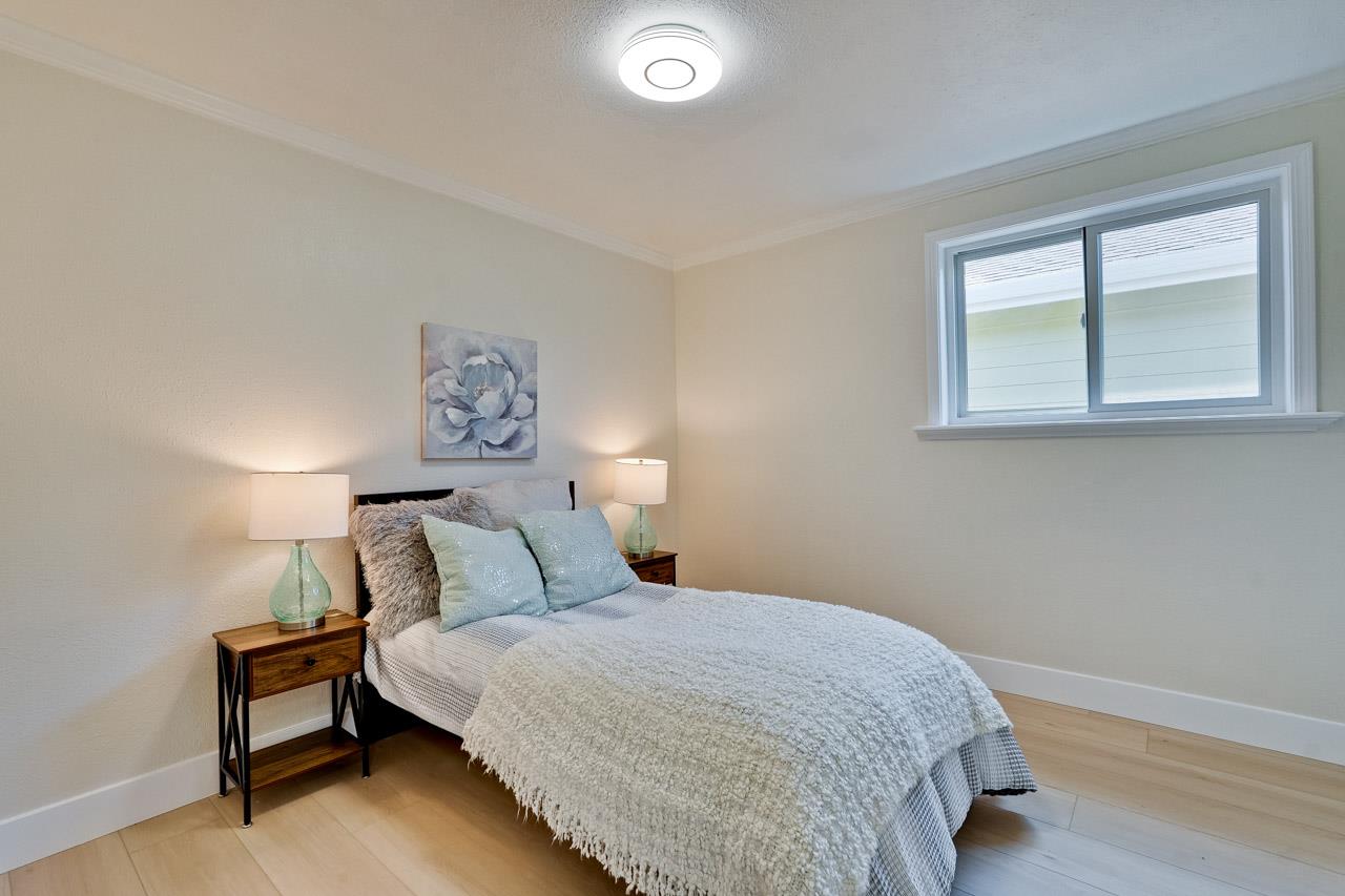 Detail Gallery Image 35 of 52 For 764 4th Ave, Redwood City,  CA 94063 - 5 Beds | 3 Baths