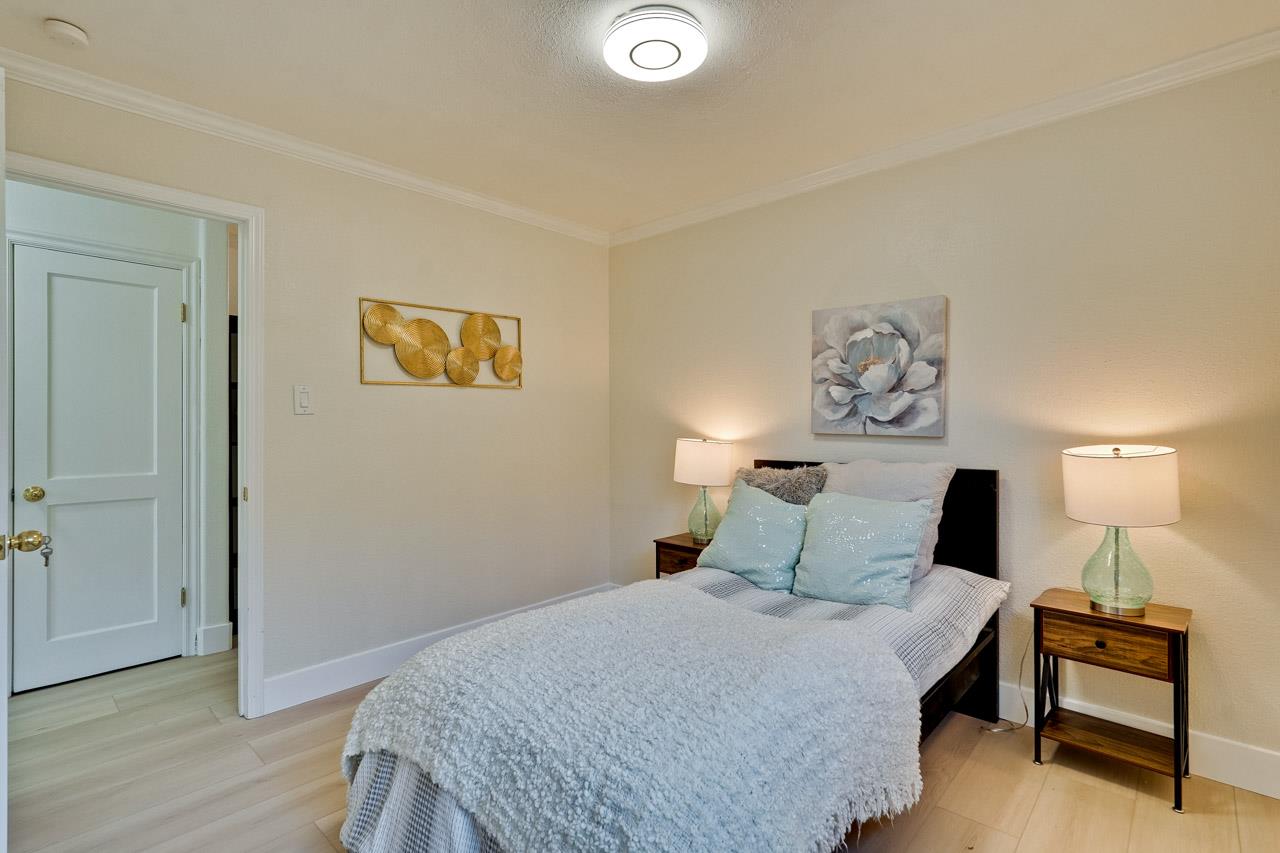 Detail Gallery Image 36 of 52 For 764 4th Ave, Redwood City,  CA 94063 - 5 Beds | 3 Baths