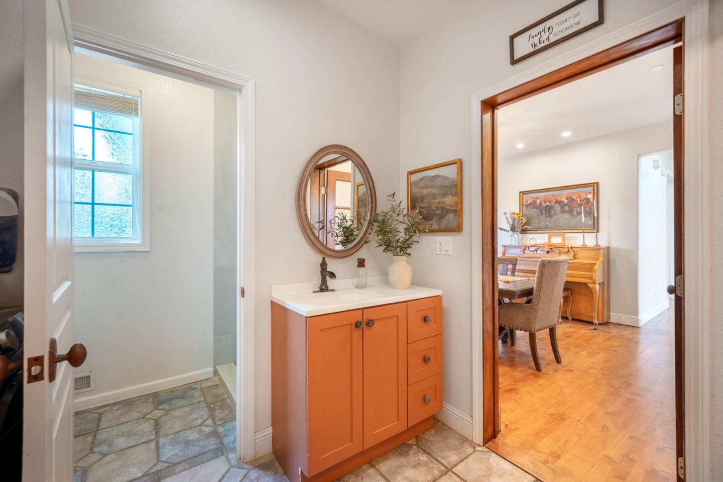 Detail Gallery Image 20 of 40 For 2760 Leavesley Rd, Gilroy,  CA 95020 - 5 Beds | 3/1 Baths