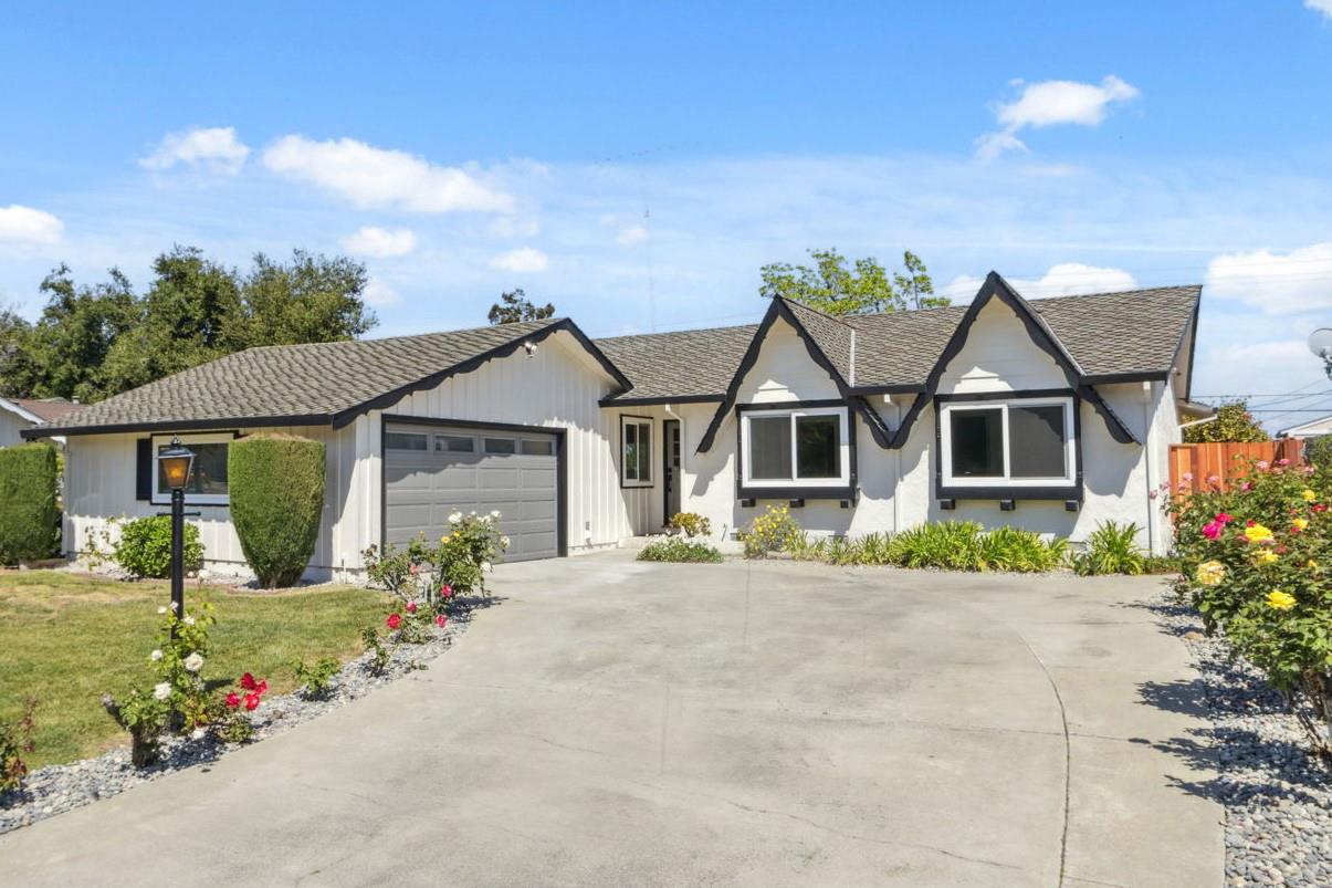 Detail Gallery Image 1 of 23 For 1334 S Blaney Ave, San Jose,  CA 95129 - 3 Beds | 2 Baths