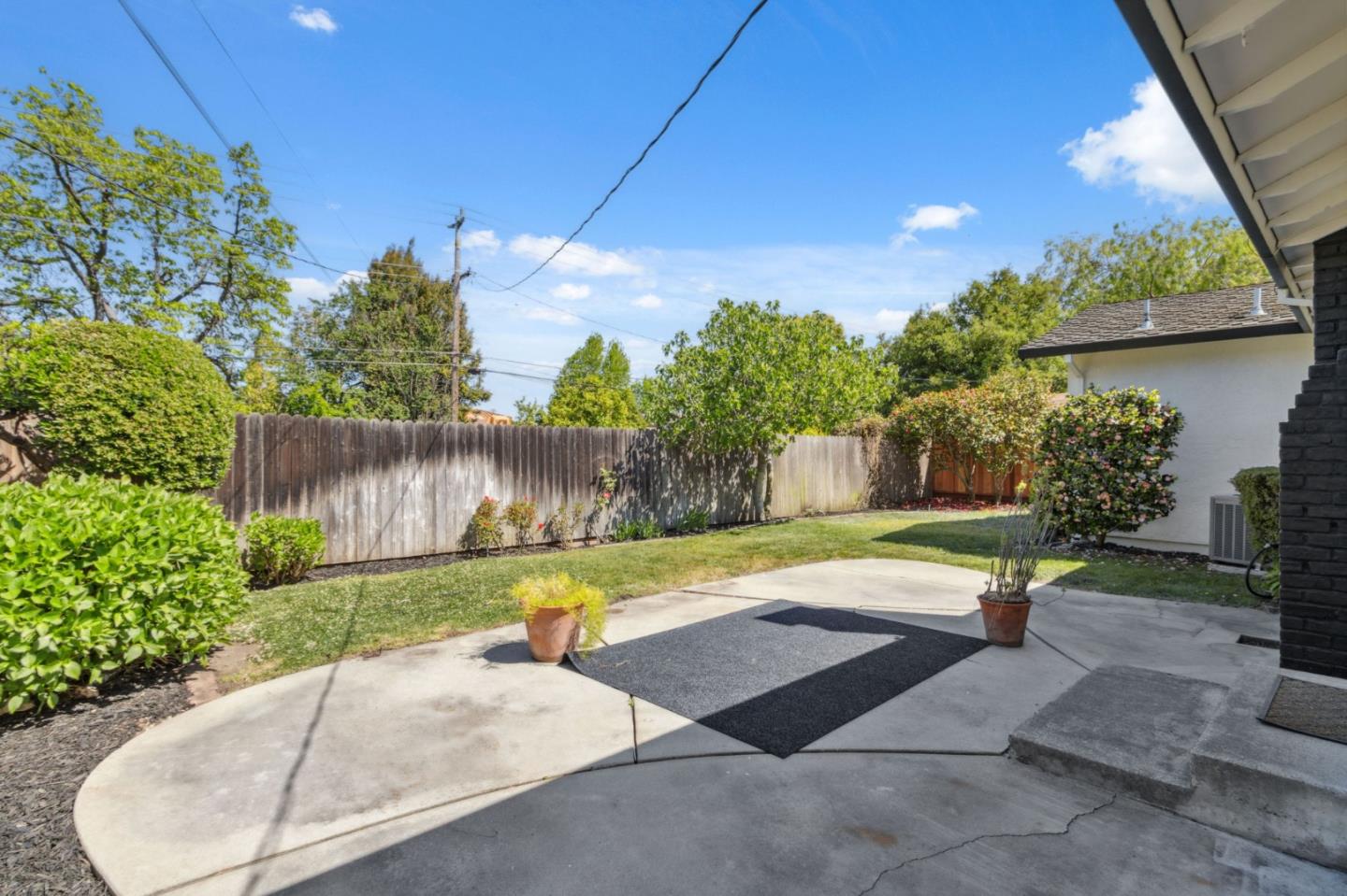 Detail Gallery Image 20 of 23 For 1334 S Blaney Ave, San Jose,  CA 95129 - 3 Beds | 2 Baths