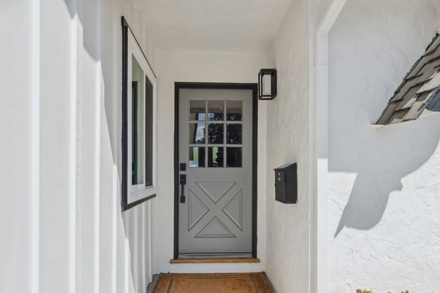 Detail Gallery Image 3 of 23 For 1334 S Blaney Ave, San Jose,  CA 95129 - 3 Beds | 2 Baths