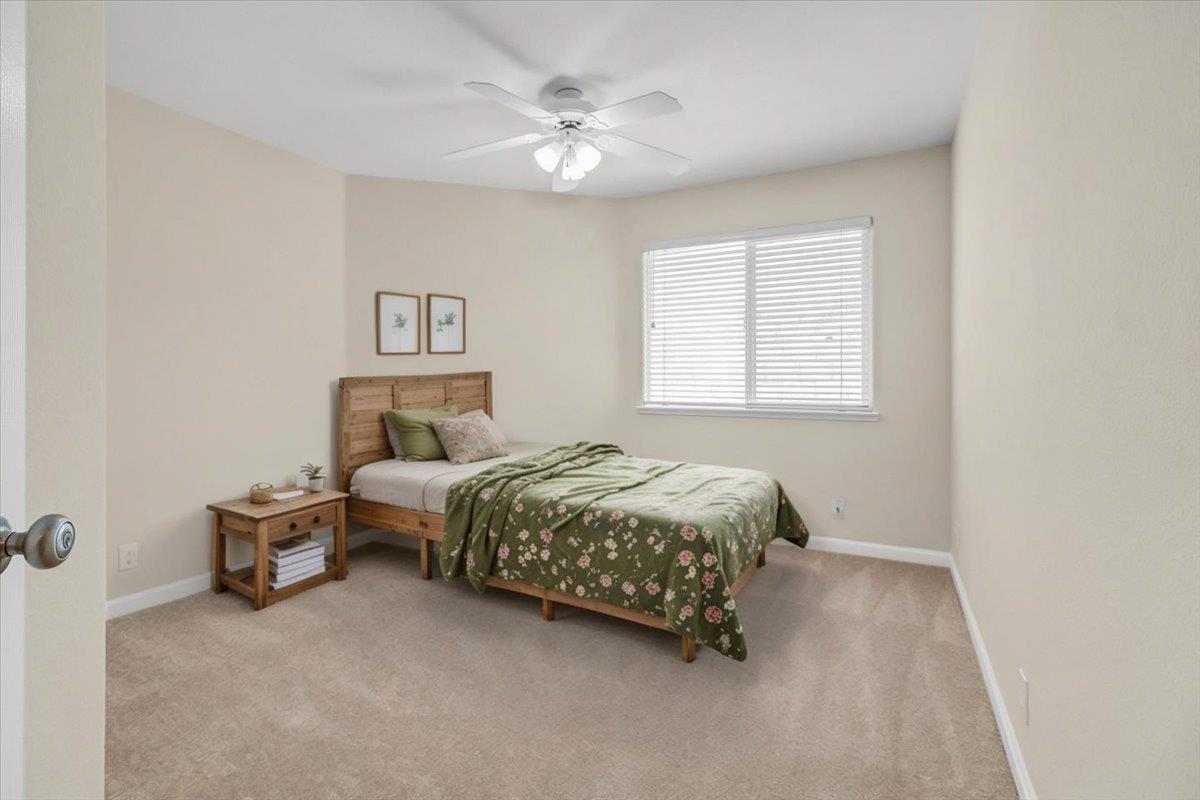 Detail Gallery Image 24 of 38 For 955 Valley Oak Dr, Hollister,  CA 95023 - 3 Beds | 2 Baths
