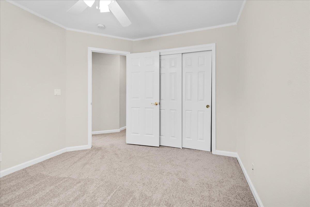 Detail Gallery Image 29 of 38 For 955 Valley Oak Dr, Hollister,  CA 95023 - 3 Beds | 2 Baths