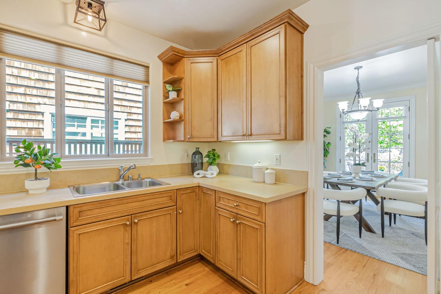 Detail Gallery Image 18 of 75 For 878 Sierra Vista Ave, Mountain View,  CA 94043 - 4 Beds | 3 Baths
