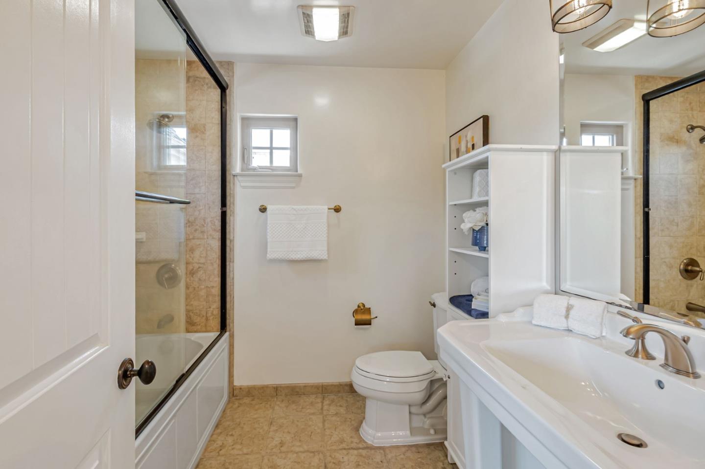 Detail Gallery Image 33 of 75 For 878 Sierra Vista Ave, Mountain View,  CA 94043 - 4 Beds | 3 Baths