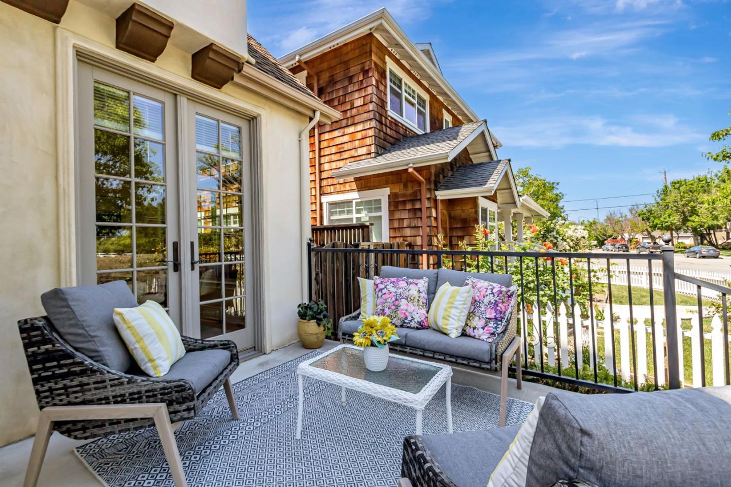 Detail Gallery Image 64 of 75 For 878 Sierra Vista Ave, Mountain View,  CA 94043 - 4 Beds | 3 Baths