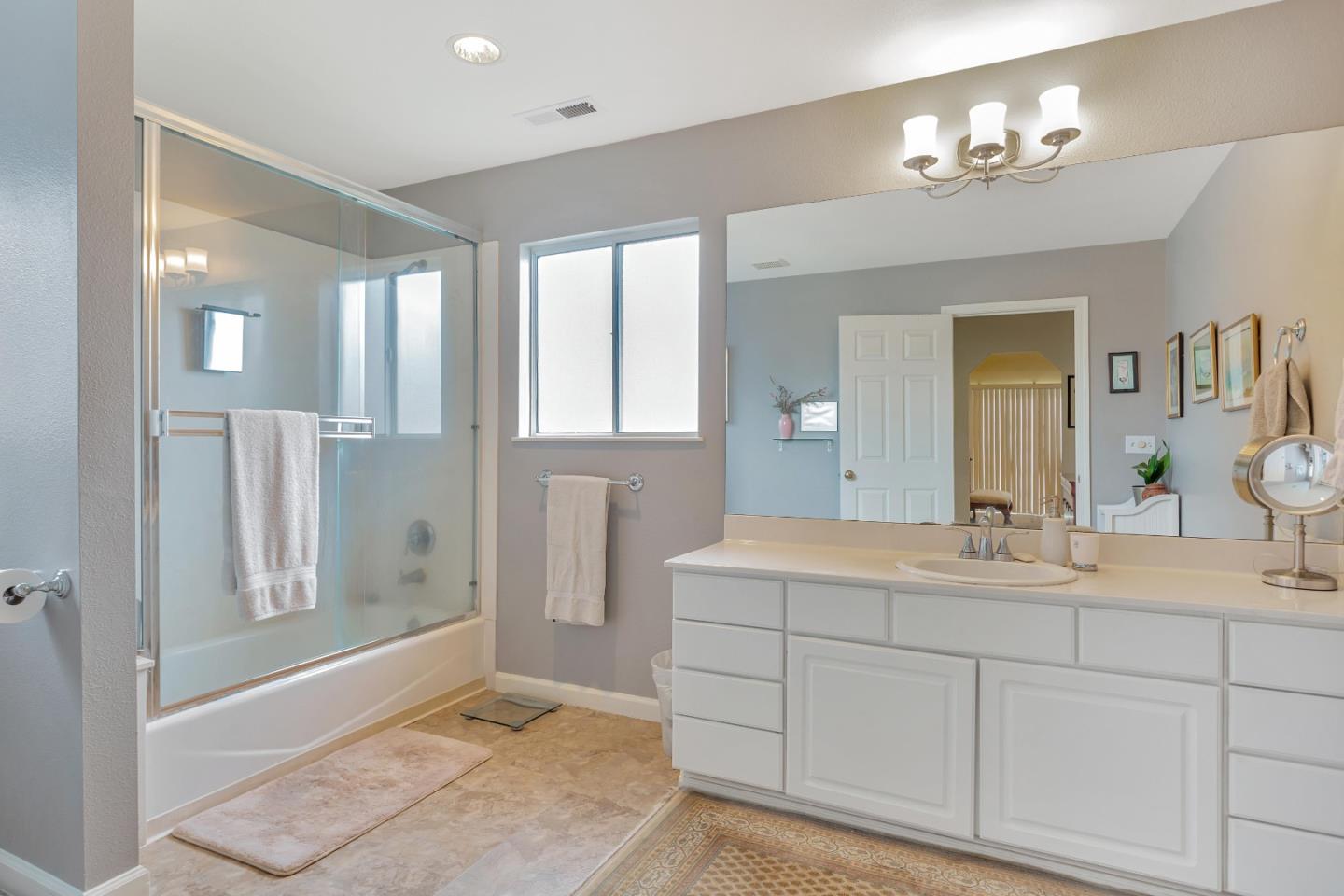 Detail Gallery Image 25 of 41 For 1336 Luxton St, Seaside,  CA 93955 - 3 Beds | 2 Baths
