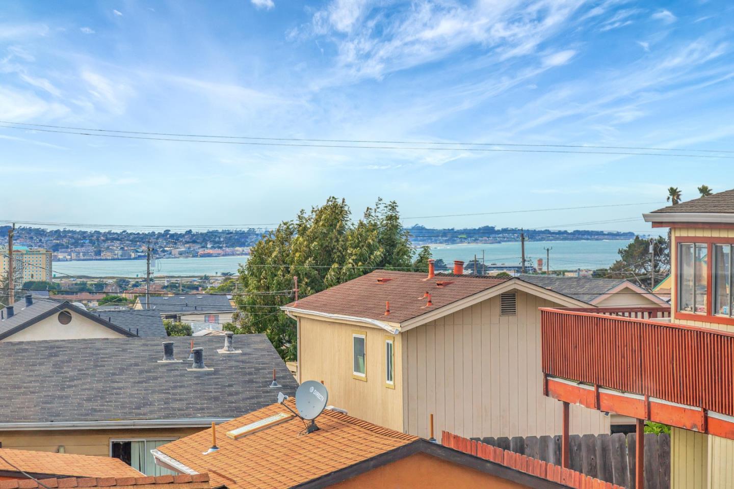 Detail Gallery Image 7 of 41 For 1336 Luxton St, Seaside,  CA 93955 - 3 Beds | 2 Baths
