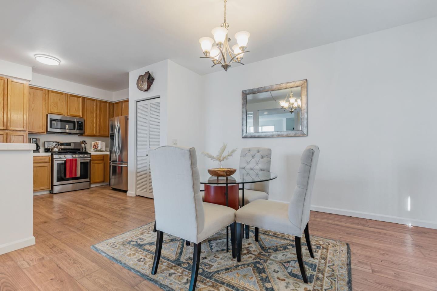 Detail Gallery Image 18 of 37 For 1400 El Camino Real #208,  South San Francisco,  CA 94080 - 2 Beds | 2 Baths