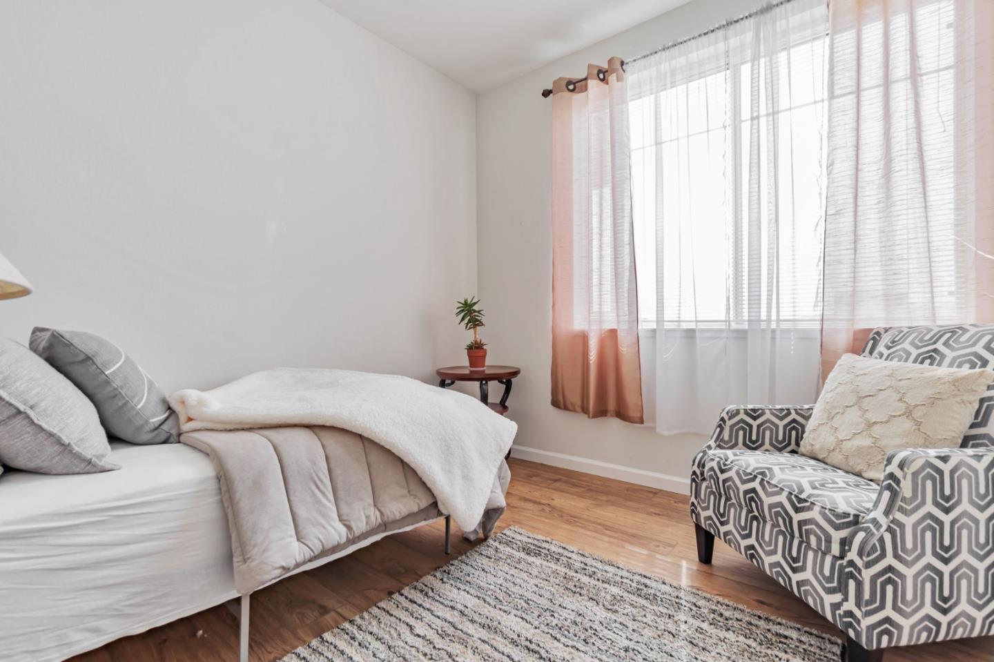 Detail Gallery Image 21 of 37 For 1400 El Camino Real #208,  South San Francisco,  CA 94080 - 2 Beds | 2 Baths