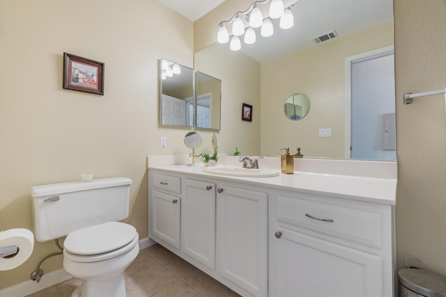 Detail Gallery Image 32 of 37 For 1400 El Camino Real #208,  South San Francisco,  CA 94080 - 2 Beds | 2 Baths