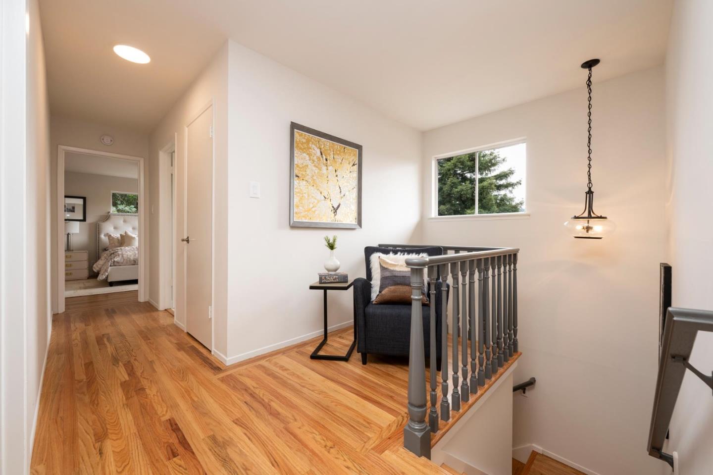 Detail Gallery Image 11 of 29 For 2131 Balmoral Ct, San Mateo,  CA 94403 - 4 Beds | 2/1 Baths