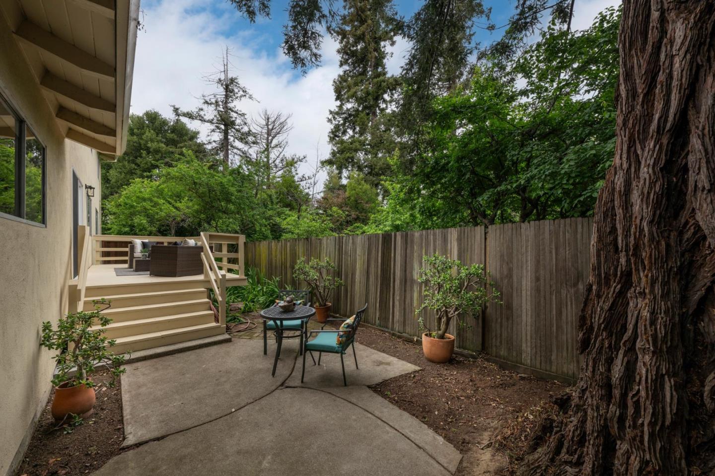 Detail Gallery Image 23 of 29 For 2131 Balmoral Ct, San Mateo,  CA 94403 - 4 Beds | 2/1 Baths