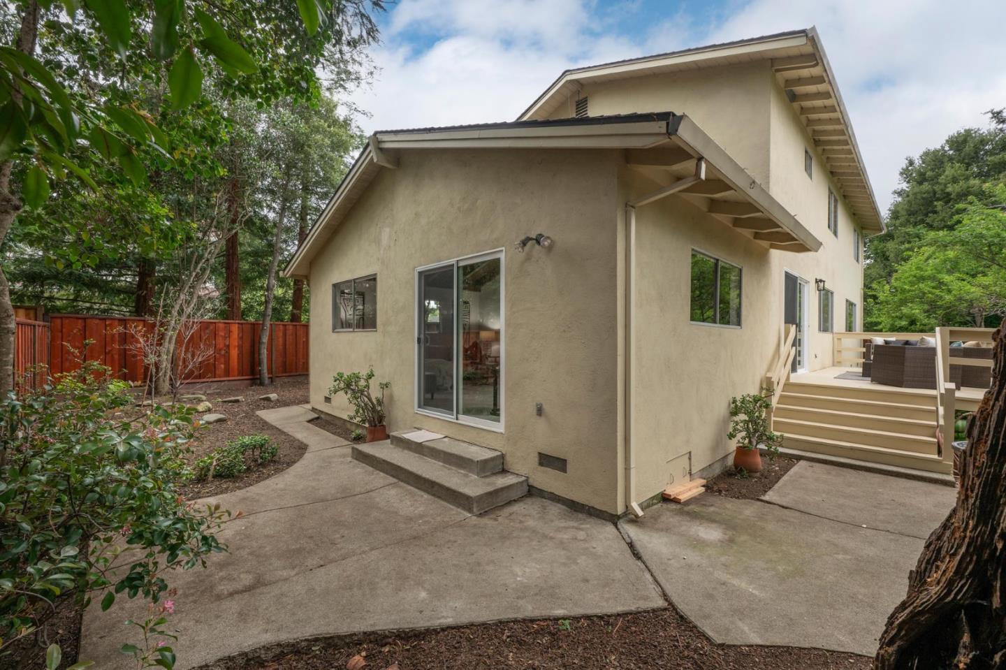 Detail Gallery Image 24 of 29 For 2131 Balmoral Ct, San Mateo,  CA 94403 - 4 Beds | 2/1 Baths