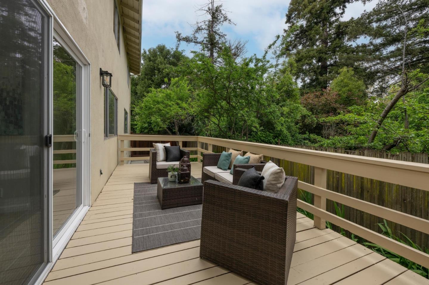 Detail Gallery Image 26 of 29 For 2131 Balmoral Ct, San Mateo,  CA 94403 - 4 Beds | 2/1 Baths