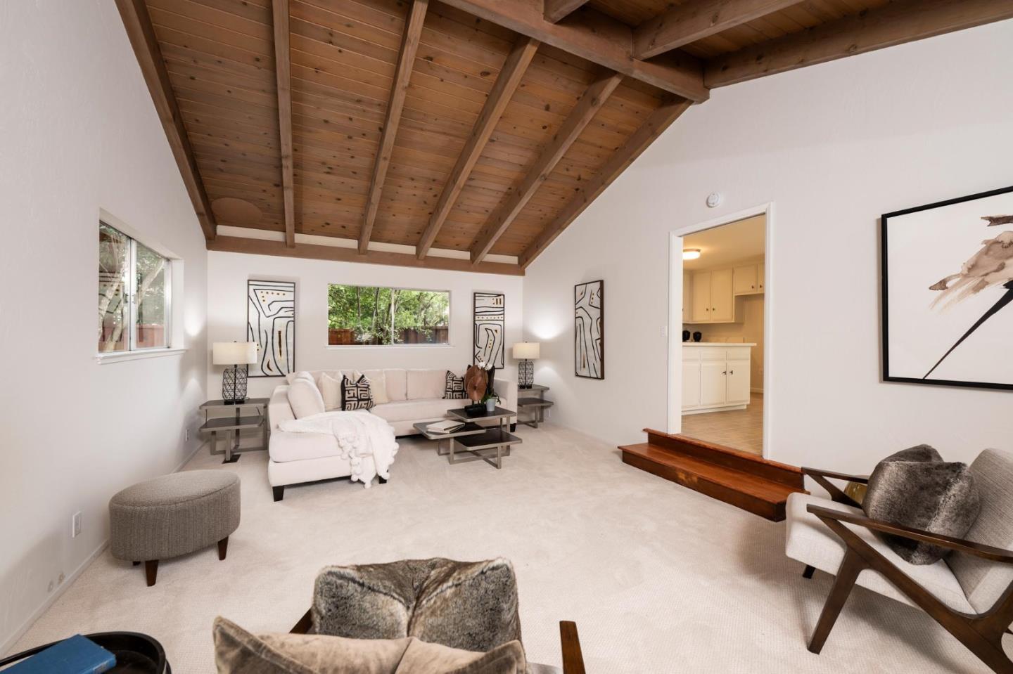 Detail Gallery Image 9 of 29 For 2131 Balmoral Ct, San Mateo,  CA 94403 - 4 Beds | 2/1 Baths