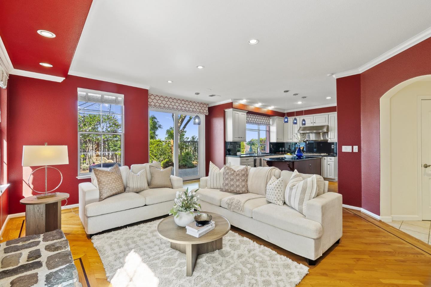 Detail Gallery Image 14 of 54 For 986 Governors Bay Dr, Redwood City,  CA 94065 - 4 Beds | 3 Baths