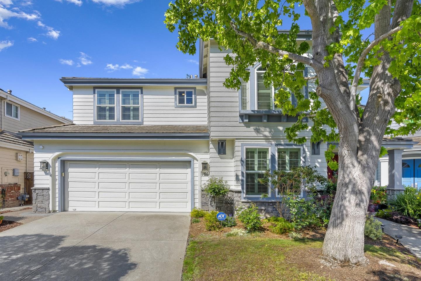 Detail Gallery Image 2 of 54 For 986 Governors Bay Dr, Redwood City,  CA 94065 - 4 Beds | 3 Baths
