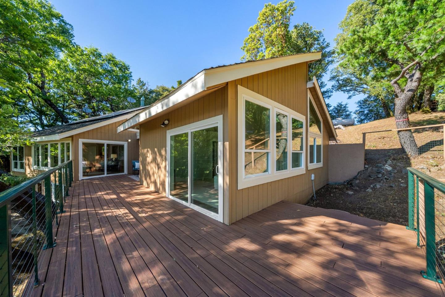 Detail Gallery Image 33 of 61 For 20243 Beatty Ridge Rd, Los Gatos,  CA 95033 - 3 Beds | 2/1 Baths