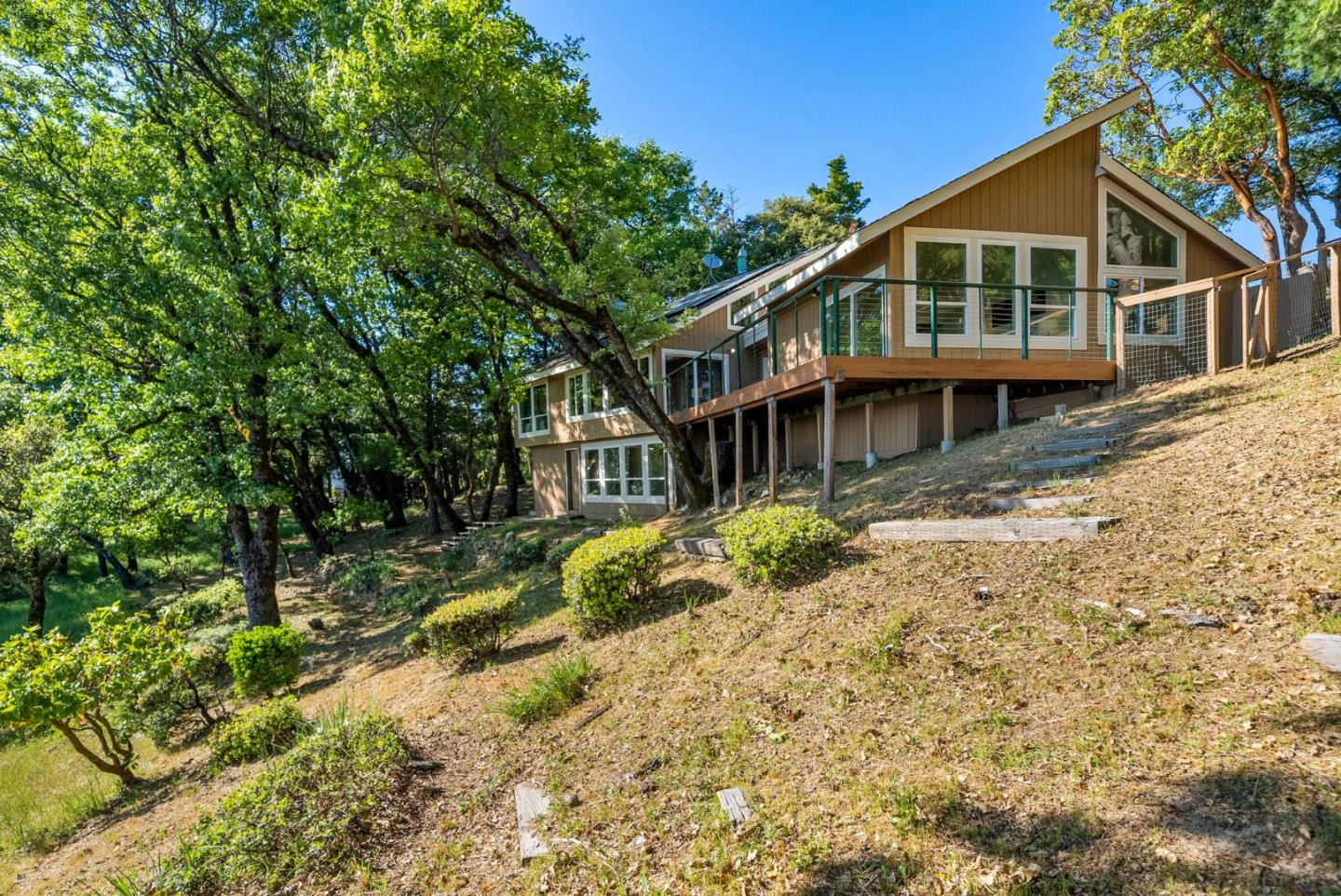 Detail Gallery Image 38 of 61 For 20243 Beatty Ridge Rd, Los Gatos,  CA 95033 - 3 Beds | 2/1 Baths