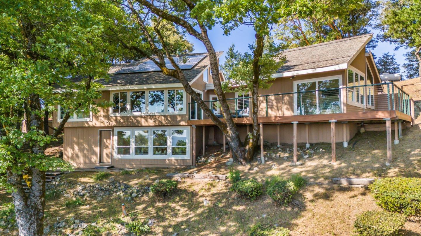Detail Gallery Image 41 of 61 For 20243 Beatty Ridge Rd, Los Gatos,  CA 95033 - 3 Beds | 2/1 Baths