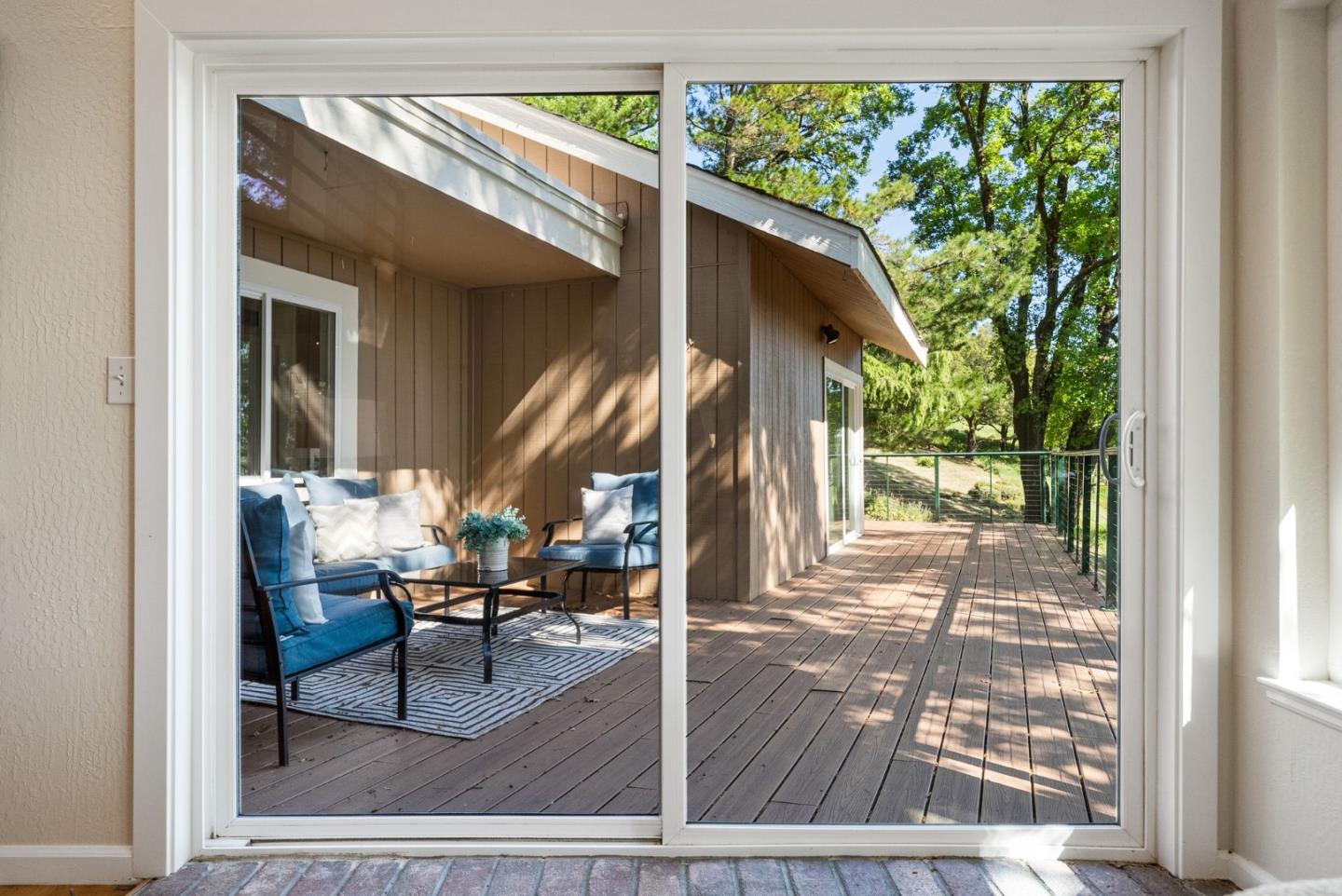 Detail Gallery Image 7 of 61 For 20243 Beatty Ridge Rd, Los Gatos,  CA 95033 - 3 Beds | 2/1 Baths