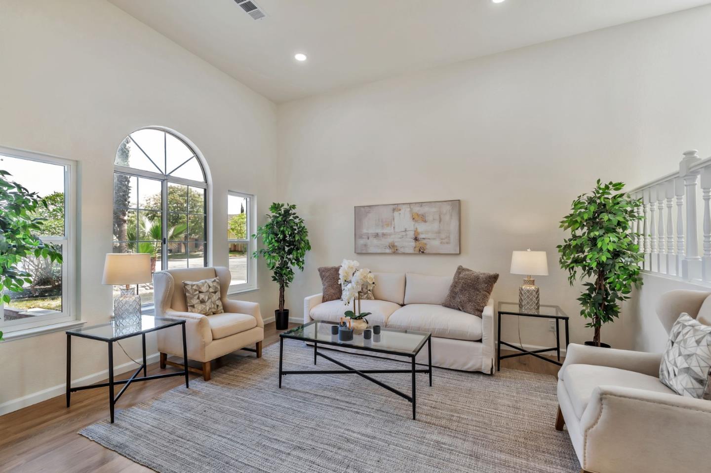 Detail Gallery Image 10 of 44 For 235 N 1st St, Los Banos,  CA 93635 - 4 Beds | 3 Baths