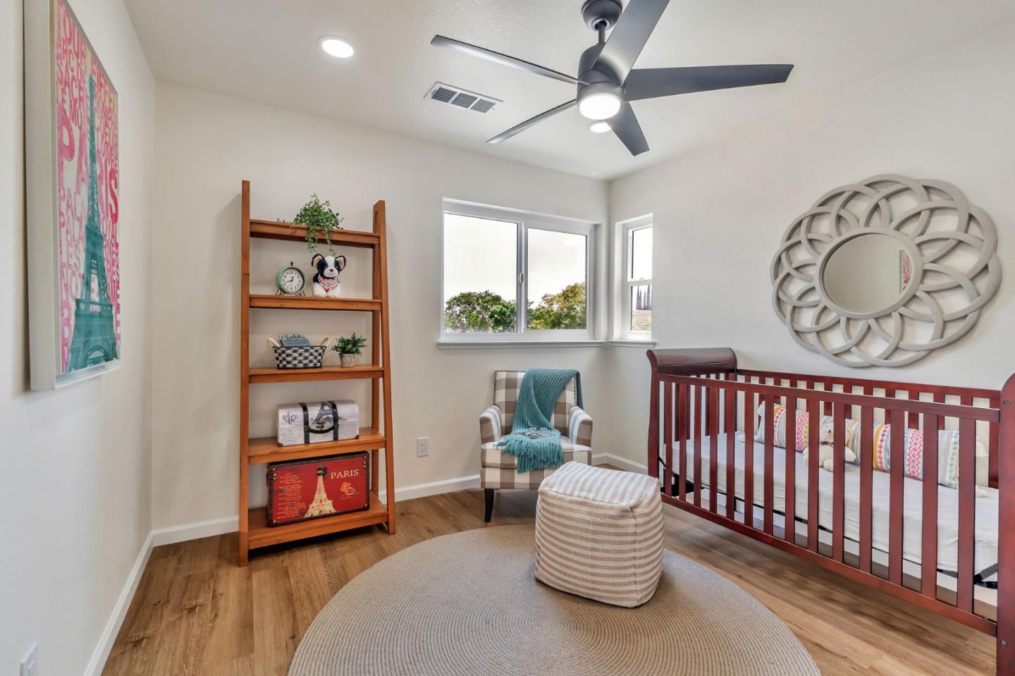 Detail Gallery Image 25 of 44 For 235 N 1st St, Los Banos,  CA 93635 - 4 Beds | 3 Baths