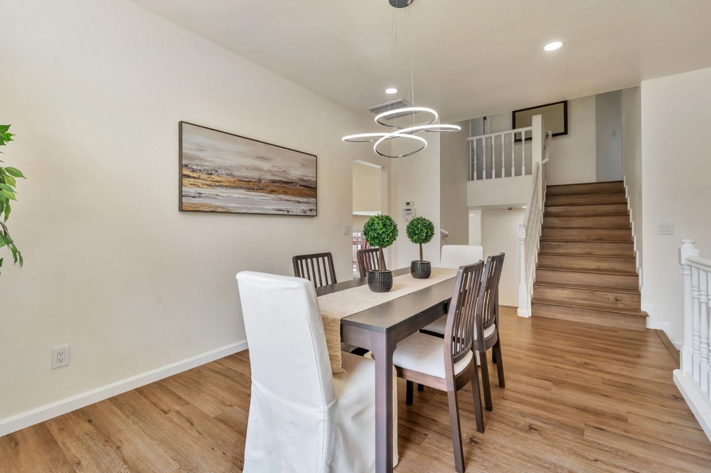 Detail Gallery Image 27 of 44 For 235 N 1st St, Los Banos,  CA 93635 - 4 Beds | 3 Baths