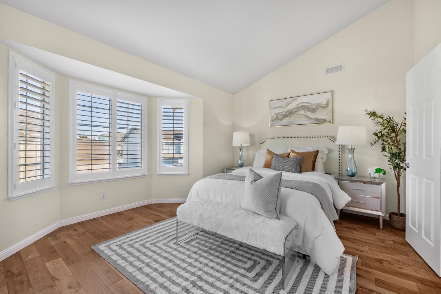 Detail Gallery Image 11 of 25 For 395 Sandstone Dr, Fremont,  CA 94536 - 3 Beds | 2/1 Baths