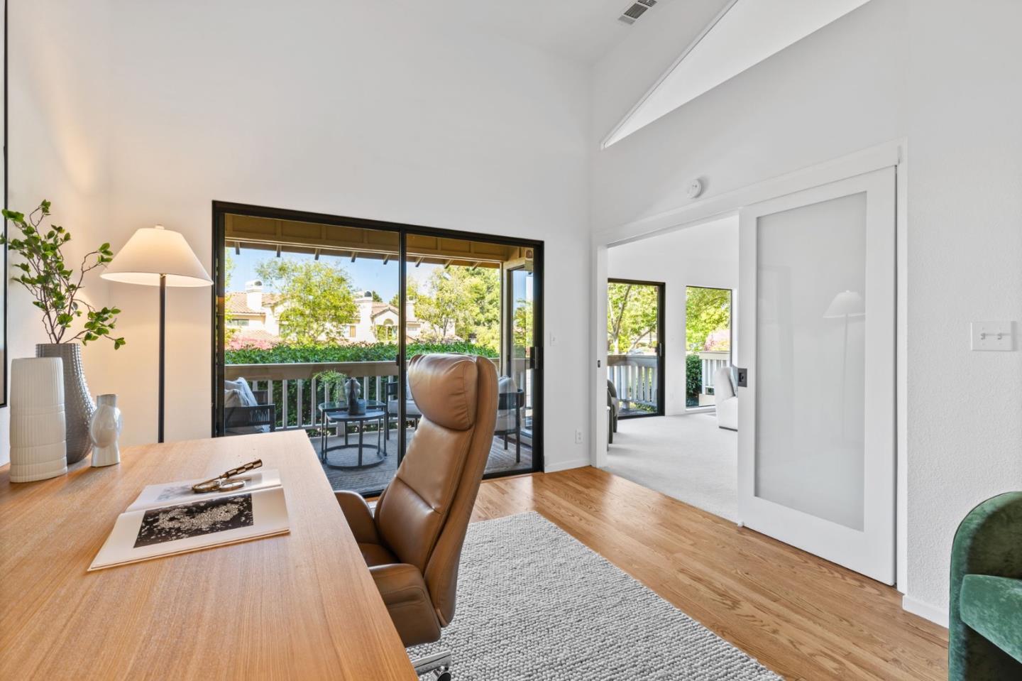 Detail Gallery Image 18 of 61 For 20 Calypso Ln, San Carlos,  CA 94070 - 3 Beds | 2/1 Baths