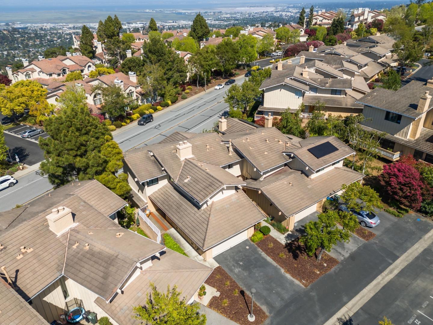Detail Gallery Image 34 of 61 For 20 Calypso Ln, San Carlos,  CA 94070 - 3 Beds | 2/1 Baths