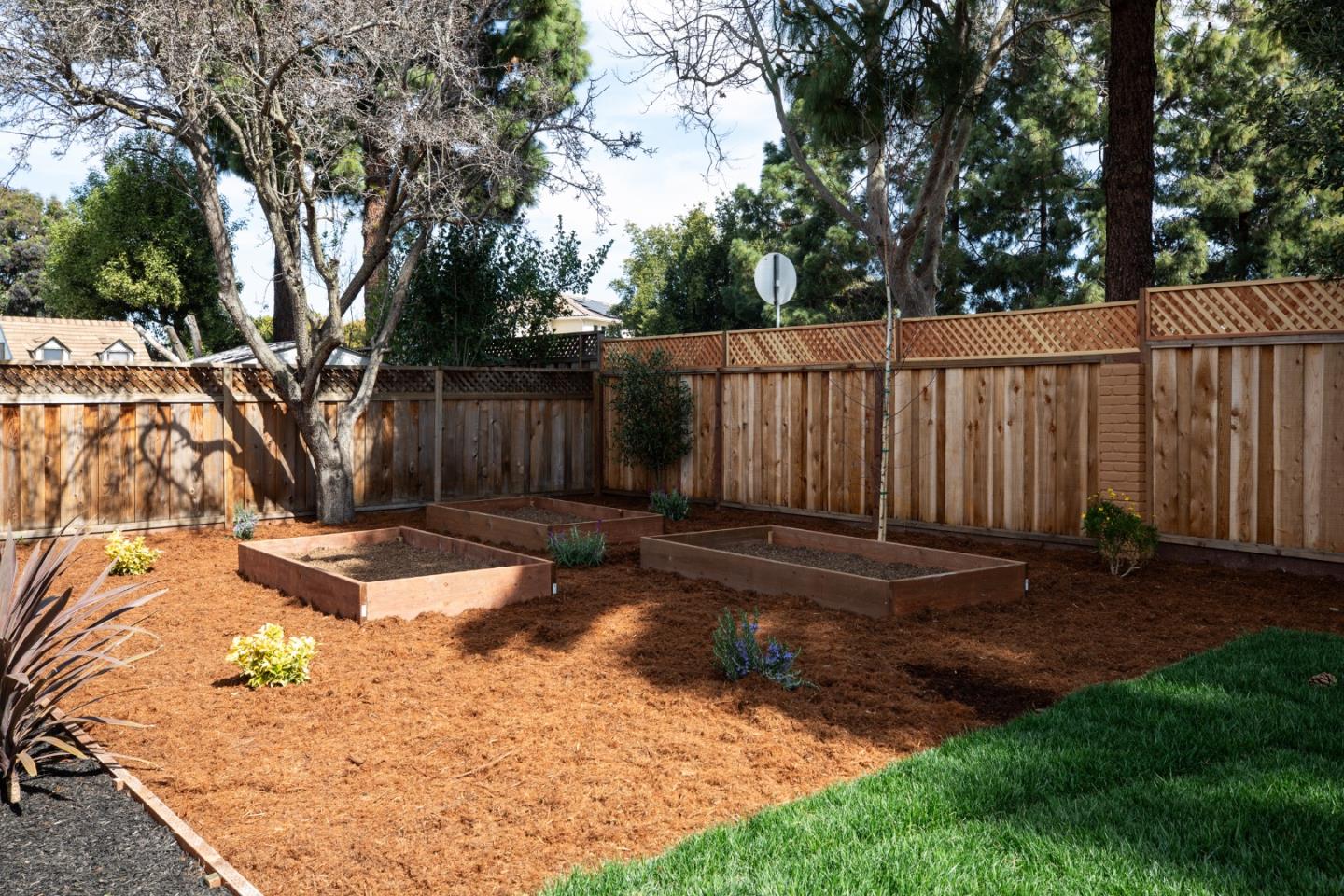 Detail Gallery Image 27 of 27 For 3334 San Pablo Ct, Union City,  CA 94587 - 5 Beds | 3 Baths