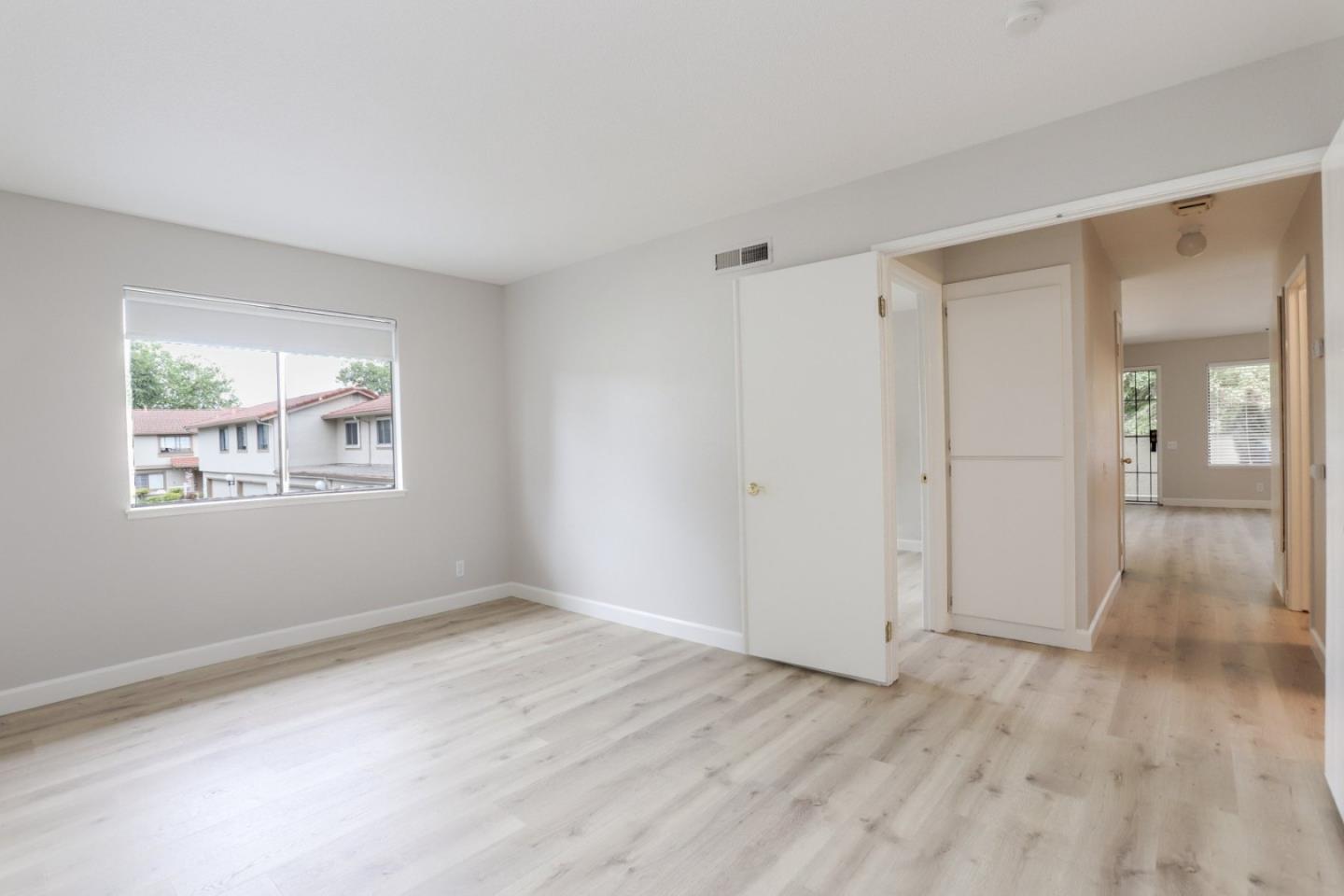 Detail Gallery Image 19 of 41 For 5368 Colony Park Cir, San Jose,  CA 95123 - 2 Beds | 1 Baths