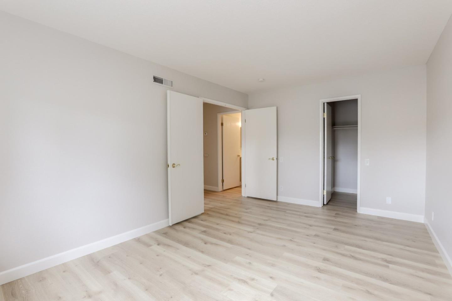 Detail Gallery Image 20 of 41 For 5368 Colony Park Cir, San Jose,  CA 95123 - 2 Beds | 1 Baths
