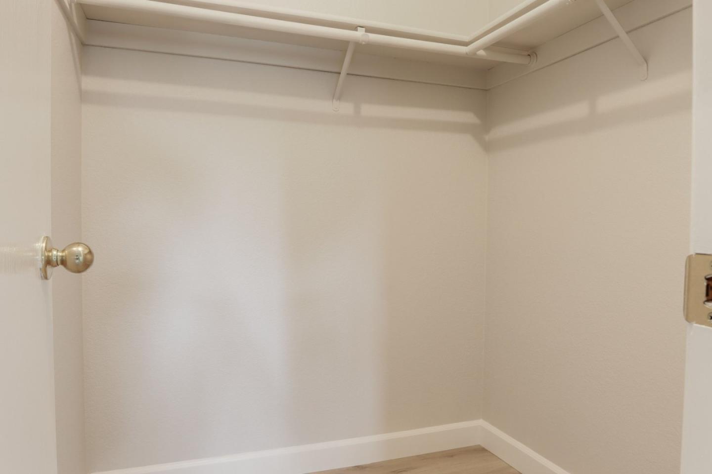 Detail Gallery Image 23 of 41 For 5368 Colony Park Cir, San Jose,  CA 95123 - 2 Beds | 1 Baths